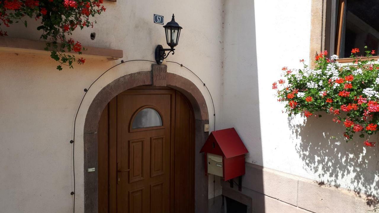 Le Moulin Des Automates Apartment Freland Bagian luar foto
